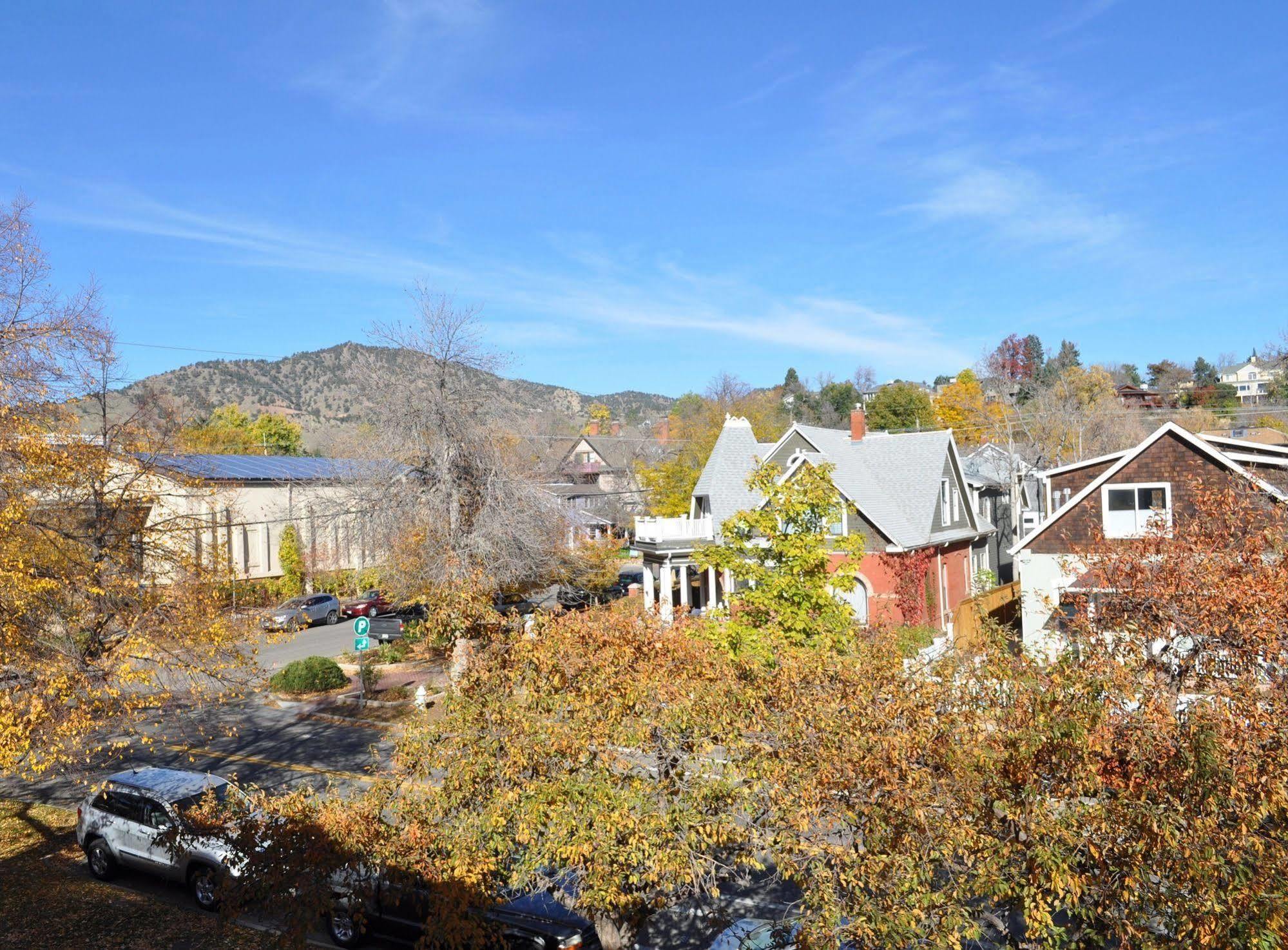 The Bradley Boulder Inn ภายนอก รูปภาพ